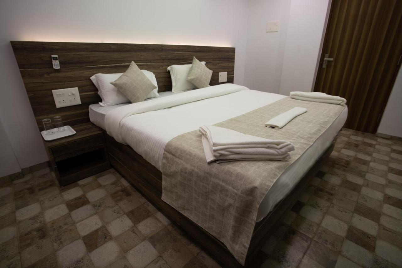 Villa De Orange Siolim Extérieur photo